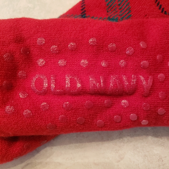 Very pretty, soft, red plaid Old Navy slipper socks with fleece lining. New. - Picture 3 of 4